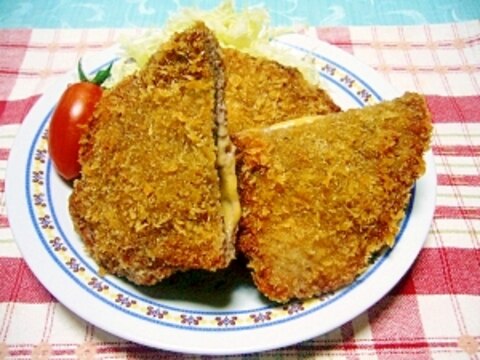 牛肉のミルフィーユカツレツ　ＩＮチーズ